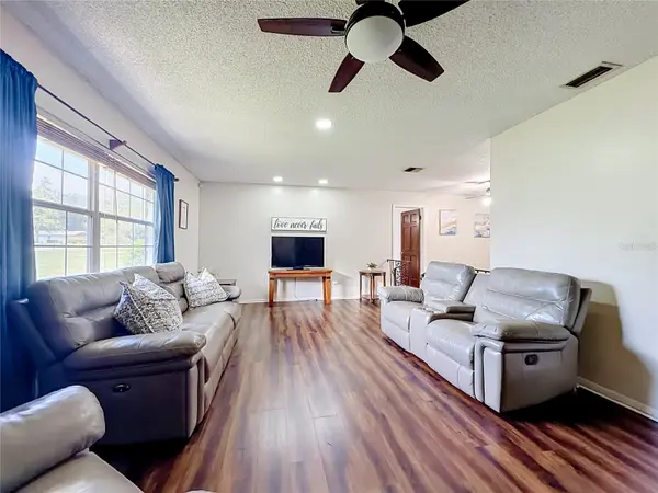 6313 WYNGLOW LN, Orlando, FL 32818
