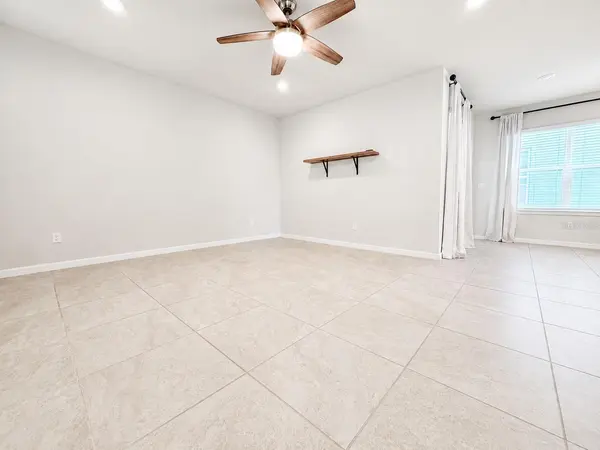 2092 CROSS PRAIRIE Pkwy, Kissimmee, FL 34744