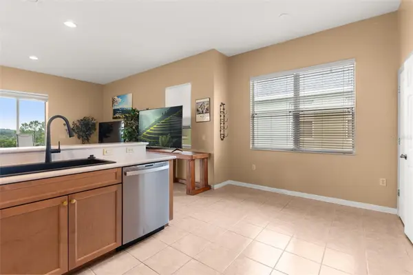 2390 CALEDONIAN ST, Clermont, FL 34711