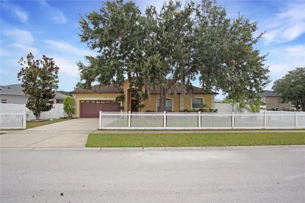 413 MARLBERRY LEAF AVE, Kissimmee, FL 34758