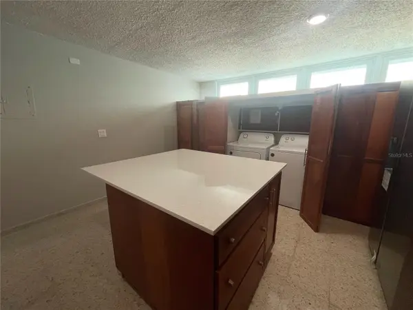 URB. VALLE REAL, INFANTA ST. #1826, Ponce, PR 00716