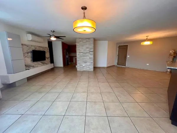 675 SERGIO CUEVAS BUSTAMANTE #401, San Juan, PR 00911