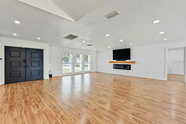 6370 90TH AVE N, Pinellas Park, FL 33782