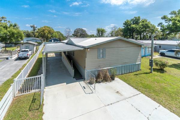 14926 DOUGLAS ST, Dade City, FL 33525