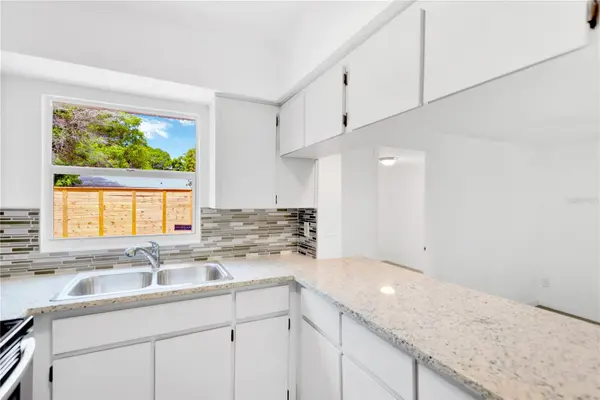 1940 N BETTY LN, Clearwater, FL 33755
