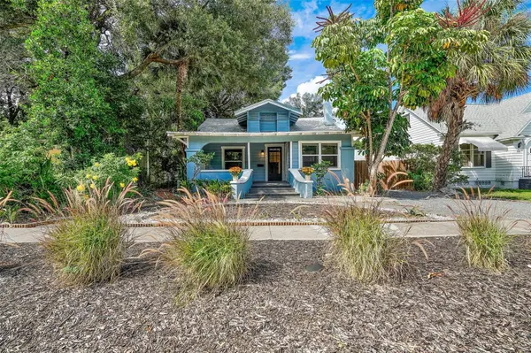 2111 BURLINGTON AVE N, St Petersburg, FL 33713