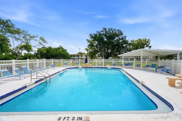 4570 OVERLOOK DR NE #175, St Petersburg, FL 33703