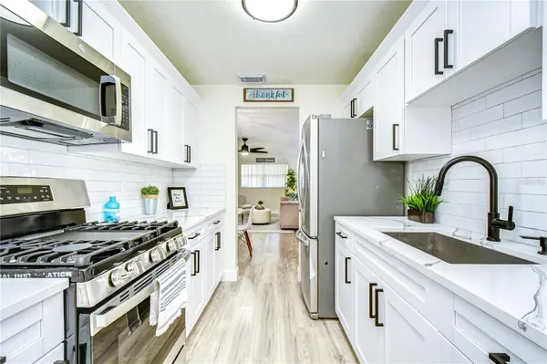10037 62ND TER N #5, St Petersburg, FL 33708