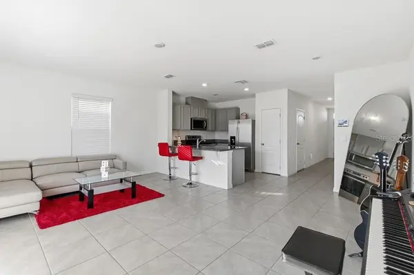 1727 WOODEN ST, Davenport, FL 33837