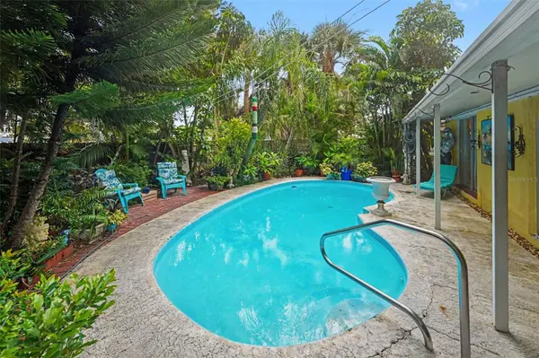 3505 W MCELROY AVE, Tampa, FL 33611