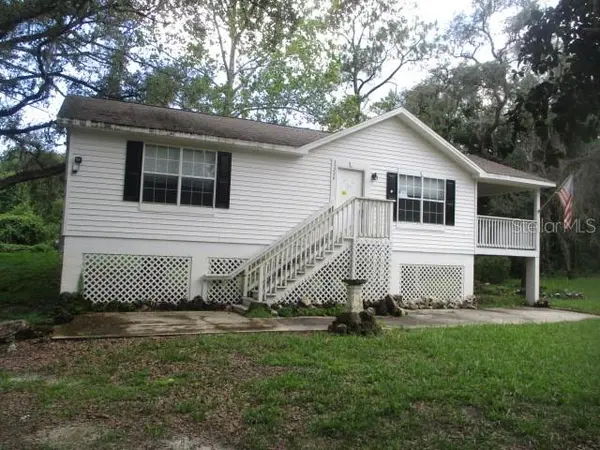 35236 REYNOLDS ST, Dade City, FL 33523