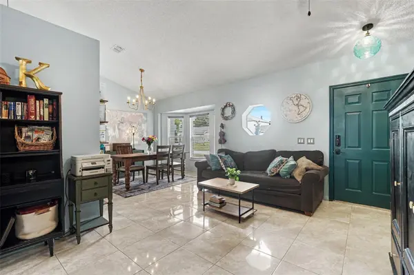 534 DAVIDSON ST SE, Palm Bay, FL 32909