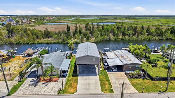 6310 TOWER DR, Hudson, FL 34667