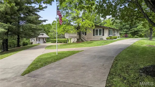 1001 Terry RD, Augusta, MO 63332