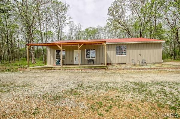 13689 County Road 3590, St James, MO 65559