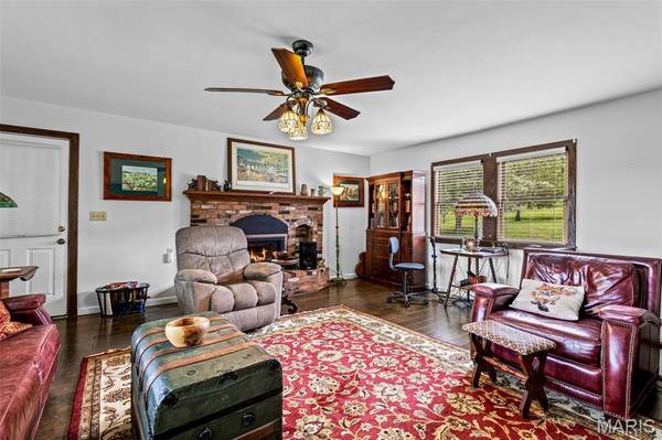 3978 Highway E, Fredericktown, MO 63645
