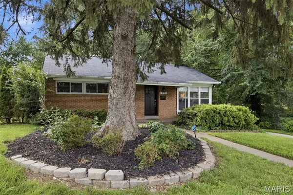 1223 Oday AVE, Rock Hill, MO 63119