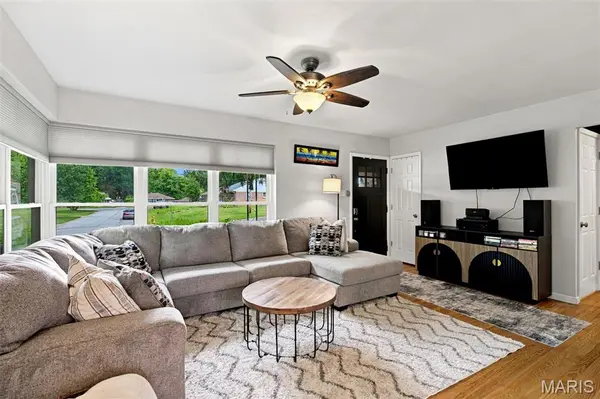 1223 Oday AVE, Rock Hill, MO 63119