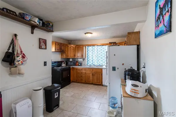 29 Greenwood DR, Lebanon, MO 65536