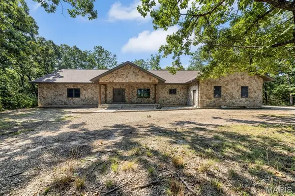 17293 Highway 8, St James, MO 65559