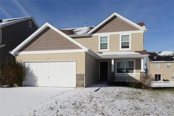 227 PECAN BL Pecan Bluffs Dr., Wentzville, MO 63385