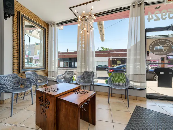 5924 W Lawrence AVE, Chicago, IL 60630
