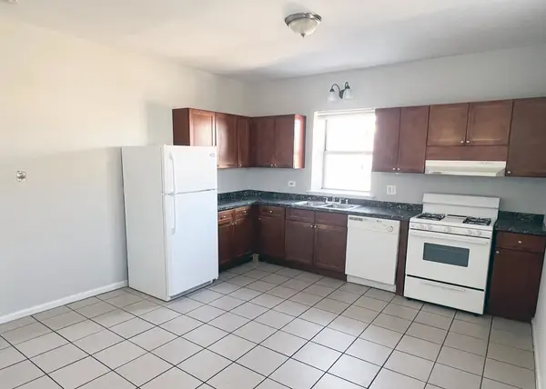 6143 S Woodlawn AVE #1, Chicago, IL 60637