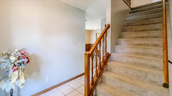 2305 Whitson CIR, Urbana, IL 61801