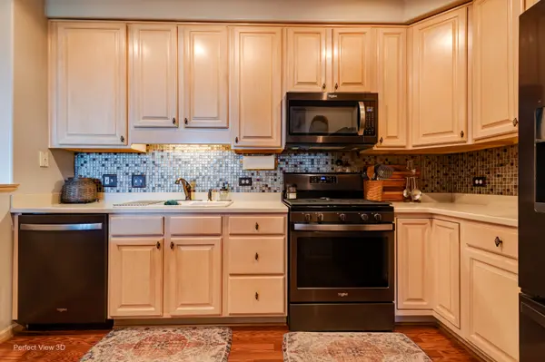 1761 PAVILION WAY #503, Park Ridge, IL 60068