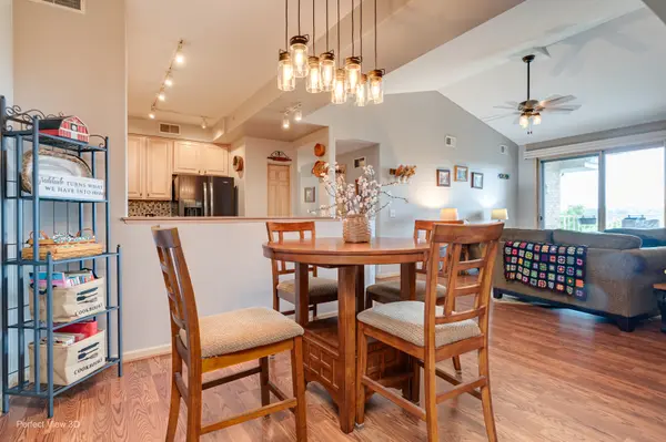 1761 PAVILION WAY #503, Park Ridge, IL 60068