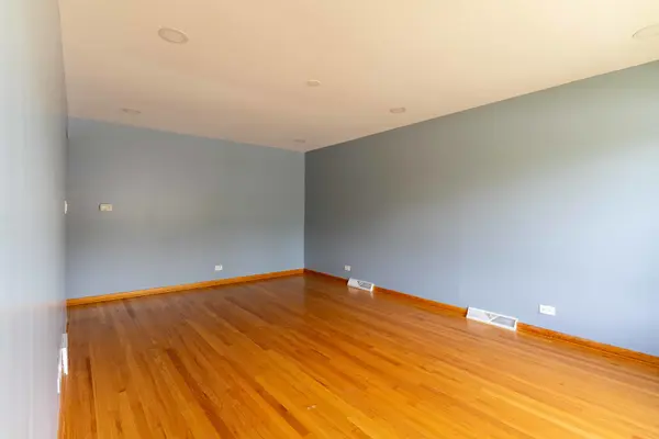 Address not disclosed, Chicago, IL 60634