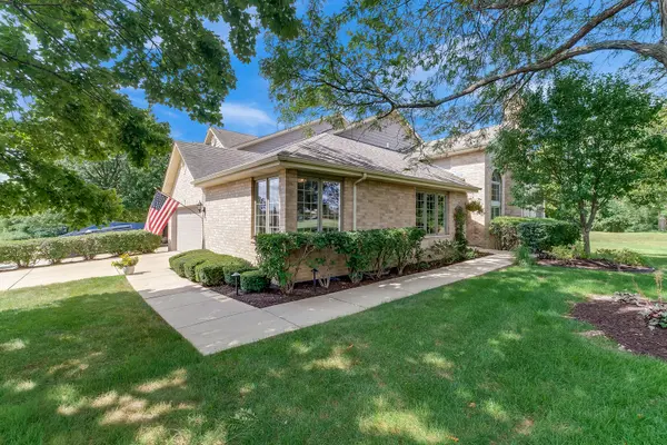 38 Lahinch DR, Lemont, IL 60439