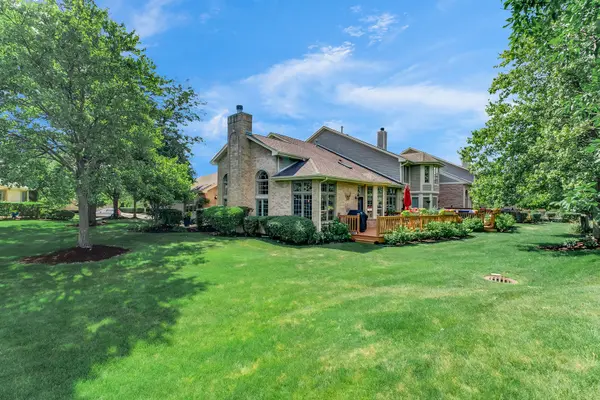 38 Lahinch DR, Lemont, IL 60439