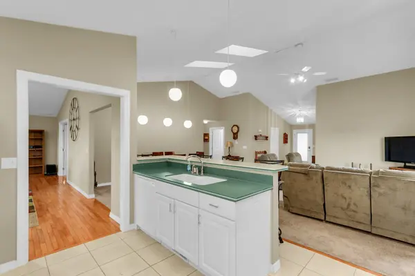 1614 Windward PT #1, Champaign, IL 61821
