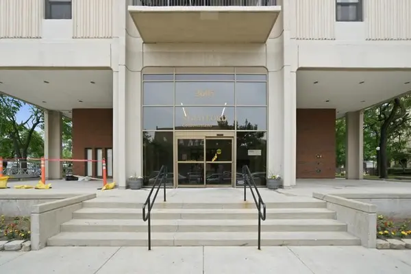 2605 S Indiana AVE #304, Chicago, IL 60616