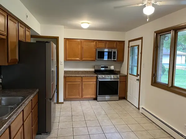 12923 S Forestview RD, Palos Heights, IL 60463