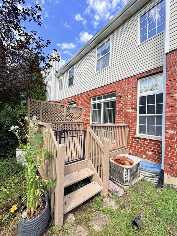 541 GOODWIN DR, Bolingbrook, IL 60440