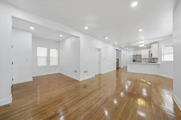 7607 S May ST, Chicago, IL 60620