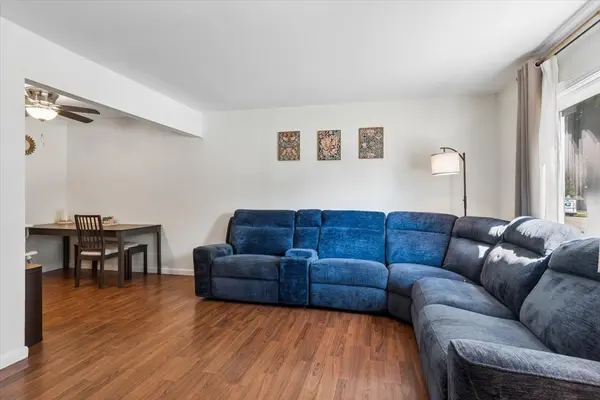 1013 Gael DR #B, Joliet, IL 60435