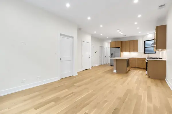 1246 W Bryn Mawr AVE #2, Chicago, IL 60660