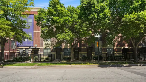 510 W Elm ST #1033, Chicago, IL 60610