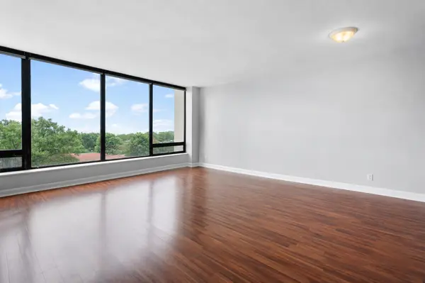 5445 N Sheridan RD #804, Chicago, IL 60640