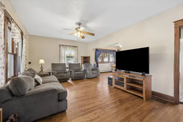 730 7th AVE S, Clinton, IA 52732