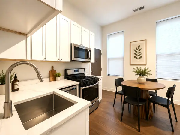 951 W Armitage AVE #2R, Chicago, IL 60614