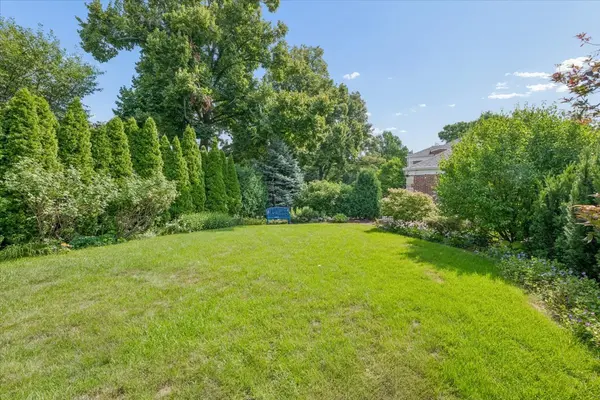 Address not disclosed, River Forest, IL 60305