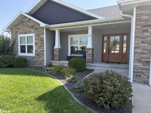 24 Green Oak CT, Fort Madison, IA 52627