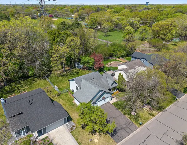 9419 James AVE N, Brooklyn Park, MN 55444