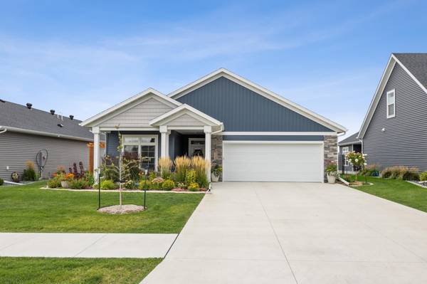 818 Rania WAY W, West Fargo, ND 58078