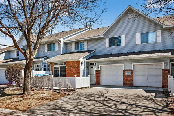 15610 Garnet WAY, Apple Valley, MN 55124