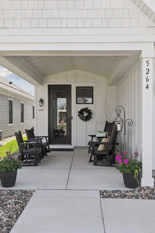 5264 217th ST W, Farmington, MN 55024
